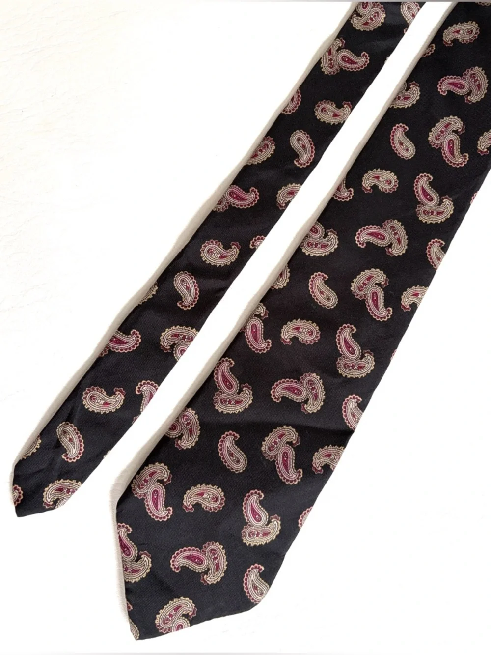 Christian Dior Vintage Men’s Tie Necktie Silk Black Paisley